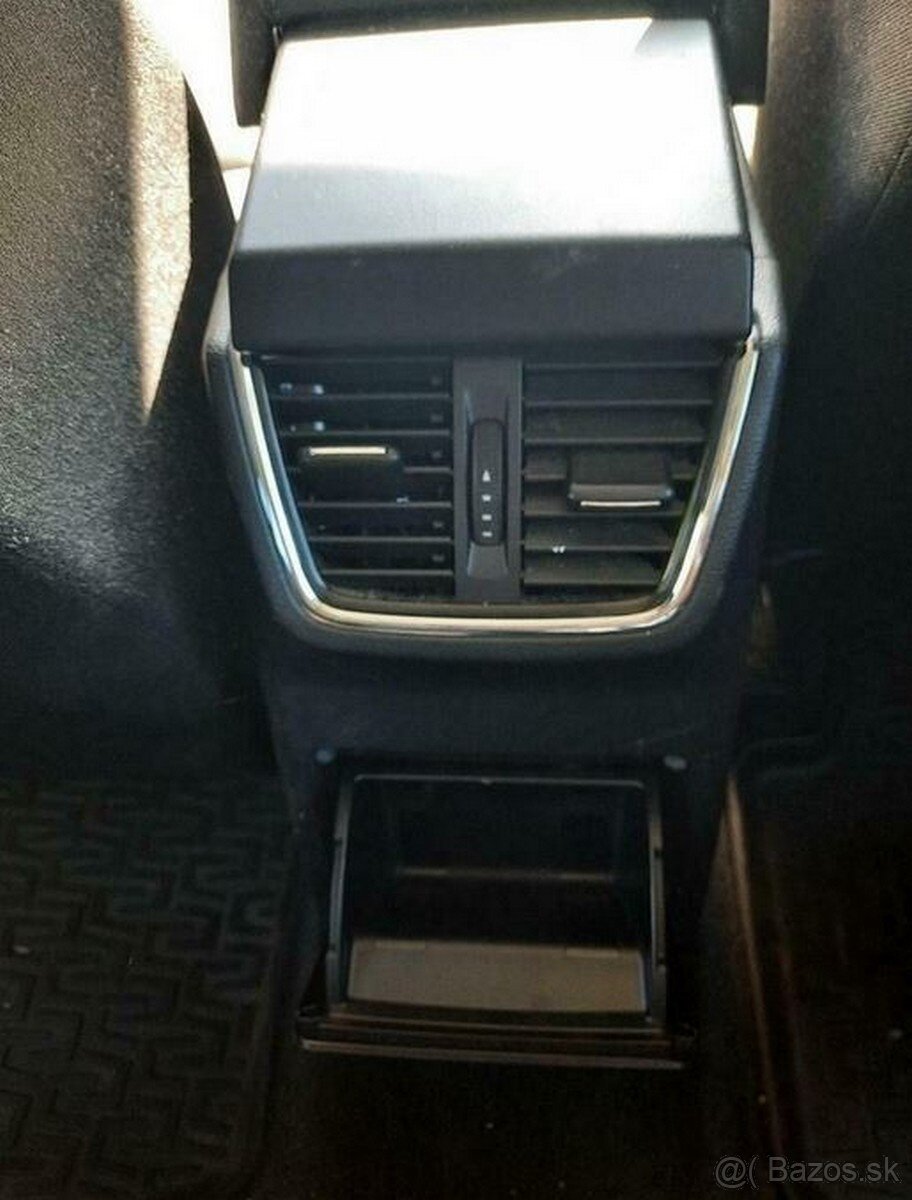 Škoda Octavia Combi 2.0TDI - 6