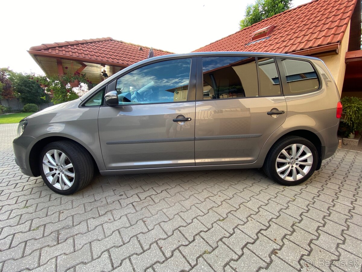 Volkswagen Touran 1.6 TDI 66kw - 6