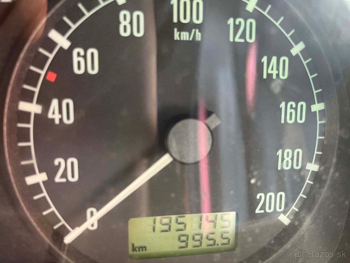 Škoda Octavia I 1.6 benzín - 6