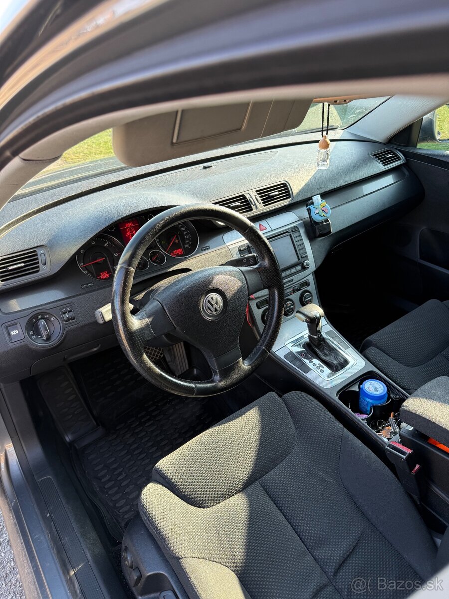 VW Passat Variant 2.0 TDI DSG - 6