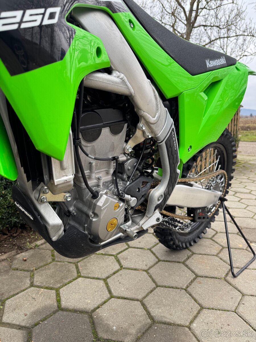 Predám Kawasaki kx250f 2024 57.9mth - 6