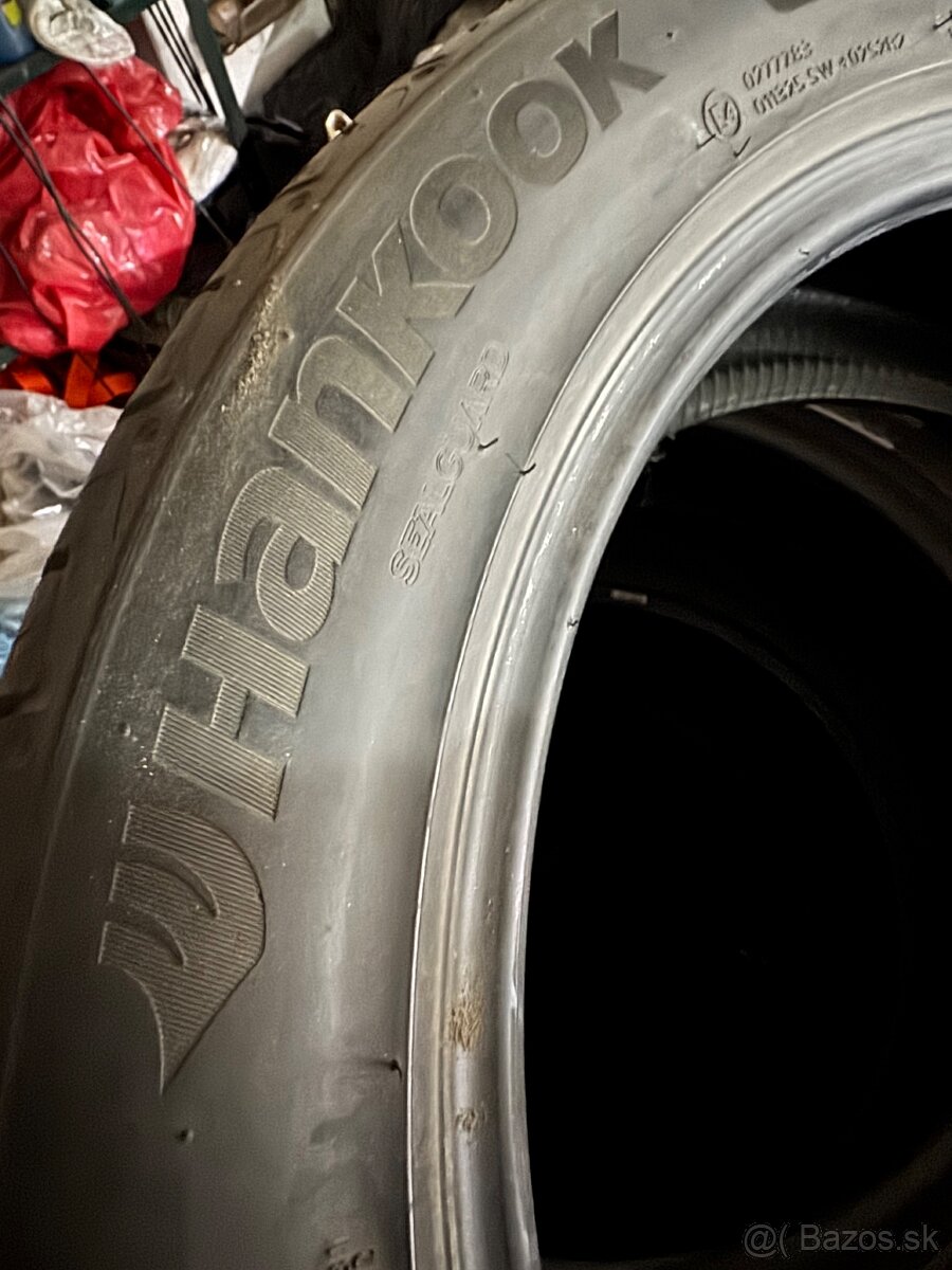 Hankook 235/50 R19 Letné v dobrom stave - 6