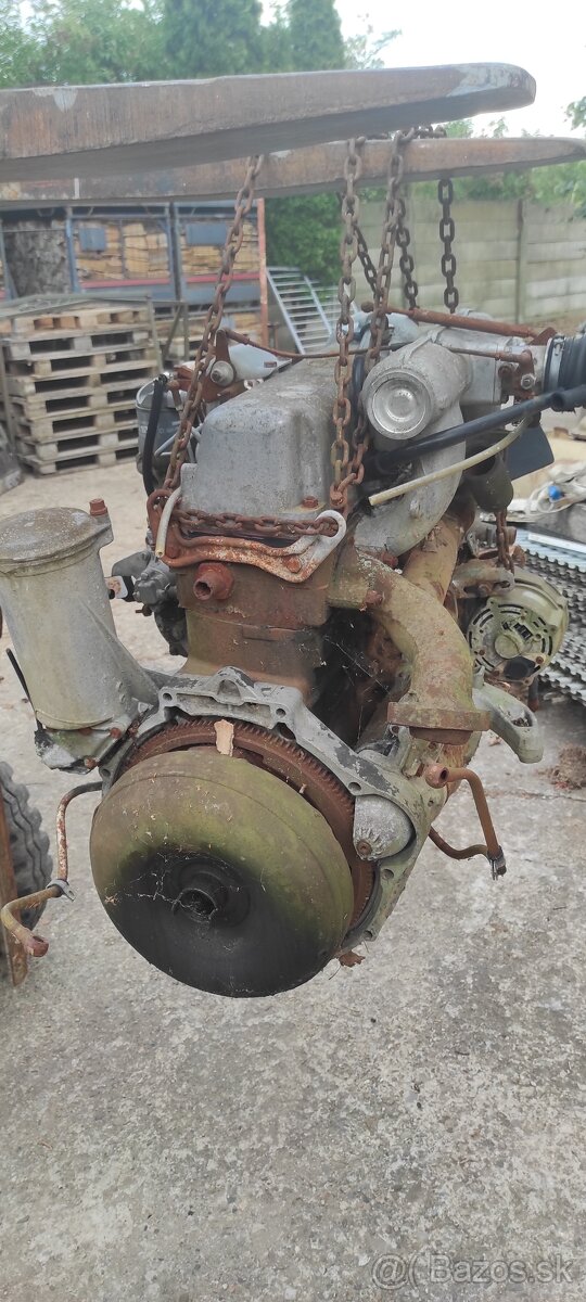 Motory - 6