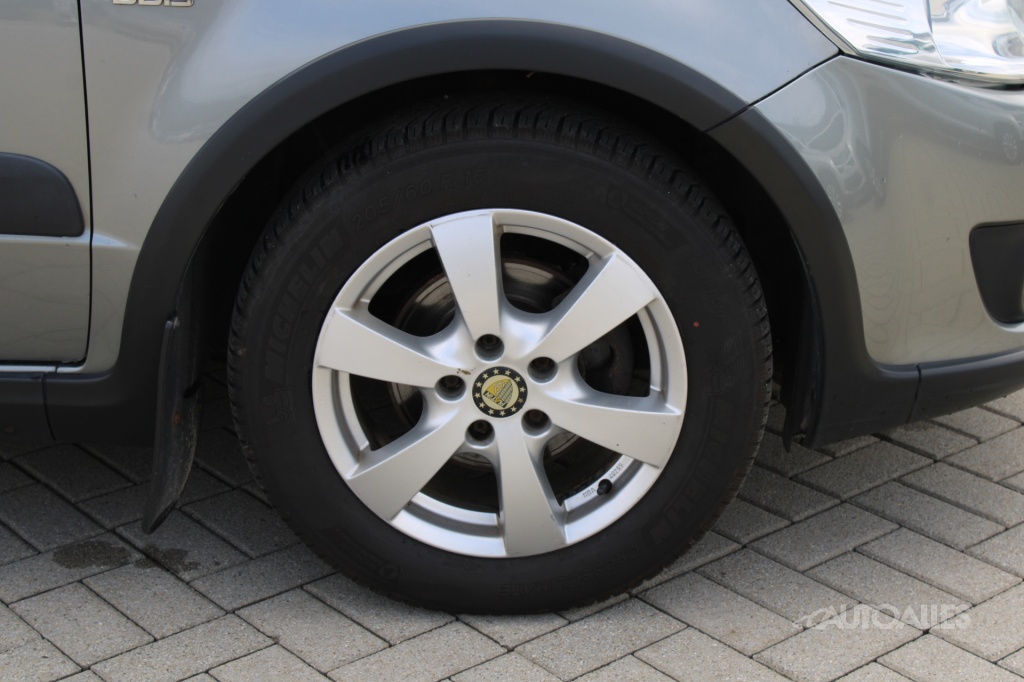 Suzuki SX4 1,6 DDiS 66 kW - 6