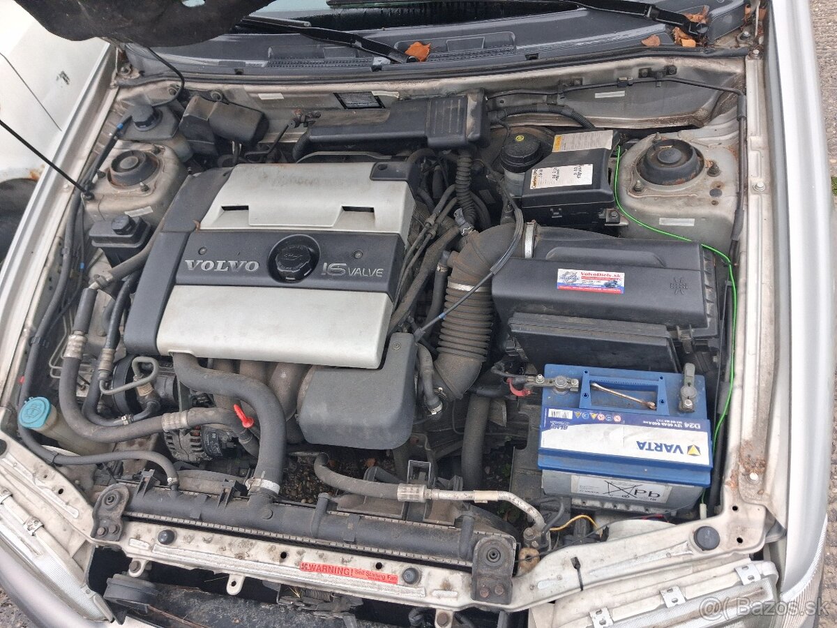 Predaj Volvo V40 benzín - 6