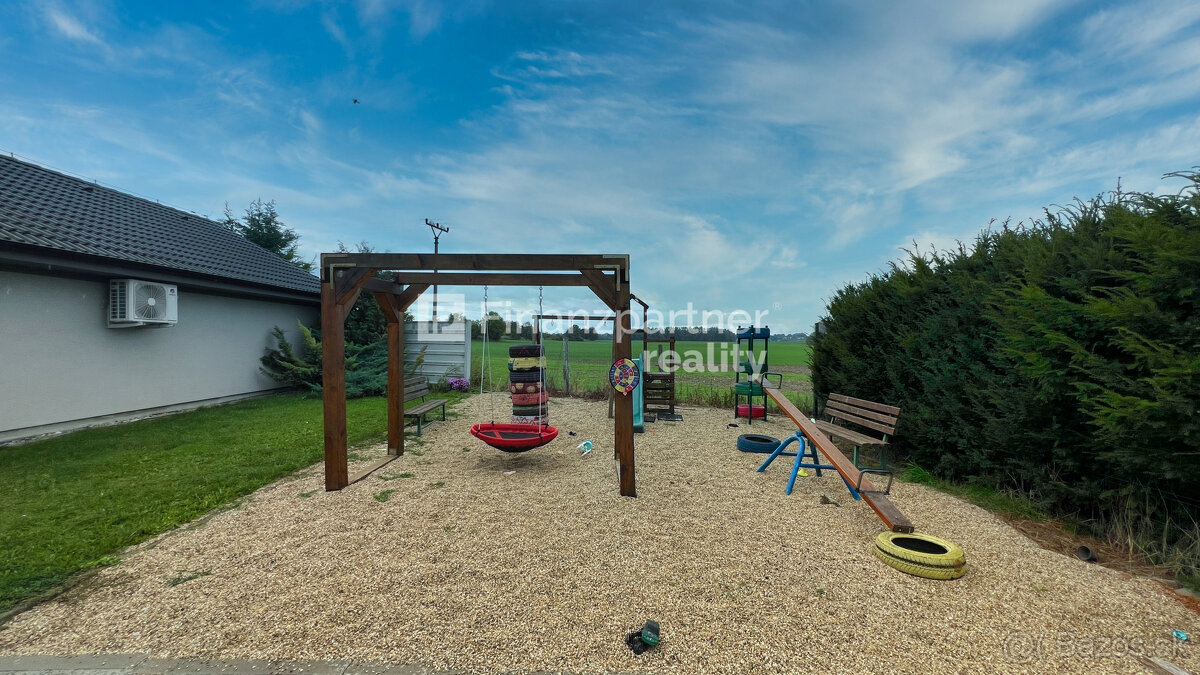 Rodinný dom s pozemkom 1012 m², Opoj, Trnava - 6