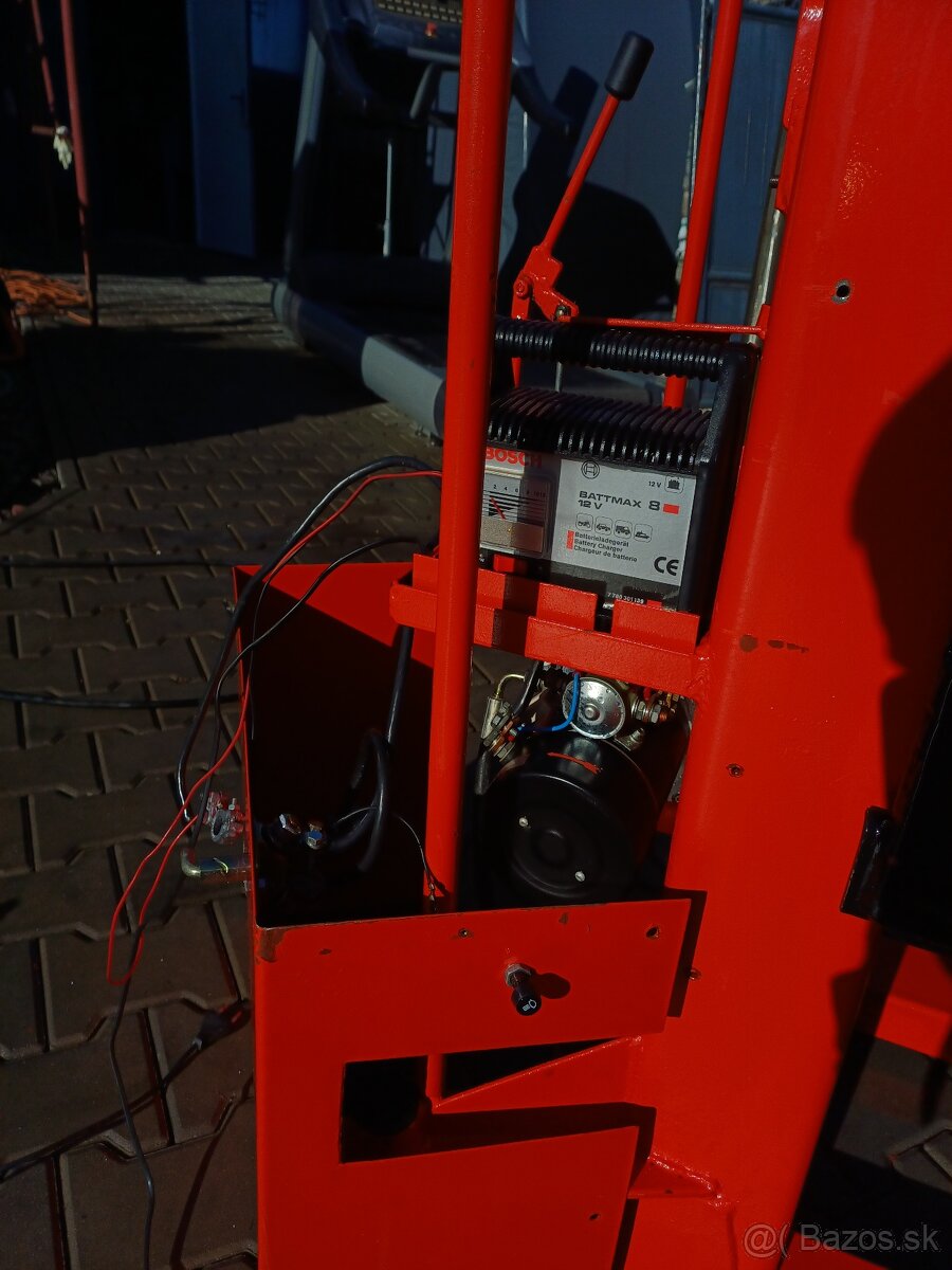 Paletový vozík s elektrickým zdvihom - 6