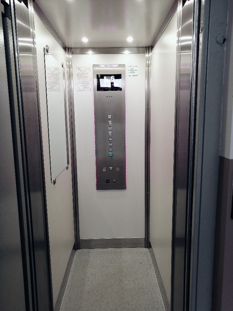 2 - izbový byt v blízkosti centra - ulica Sabinovská - 6