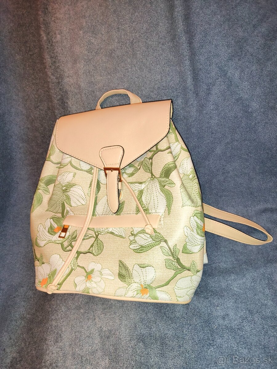 Ruksak s kvetmi - 6