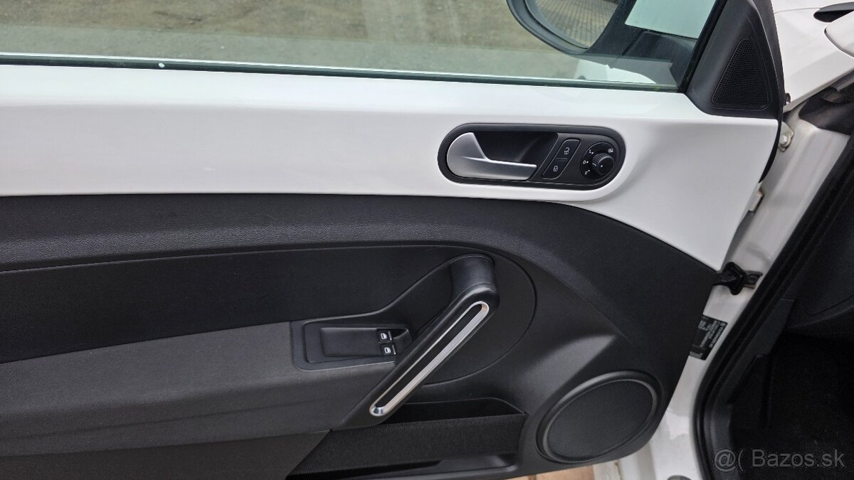 VW Beetle TOP stav zánovniho vozu - 6