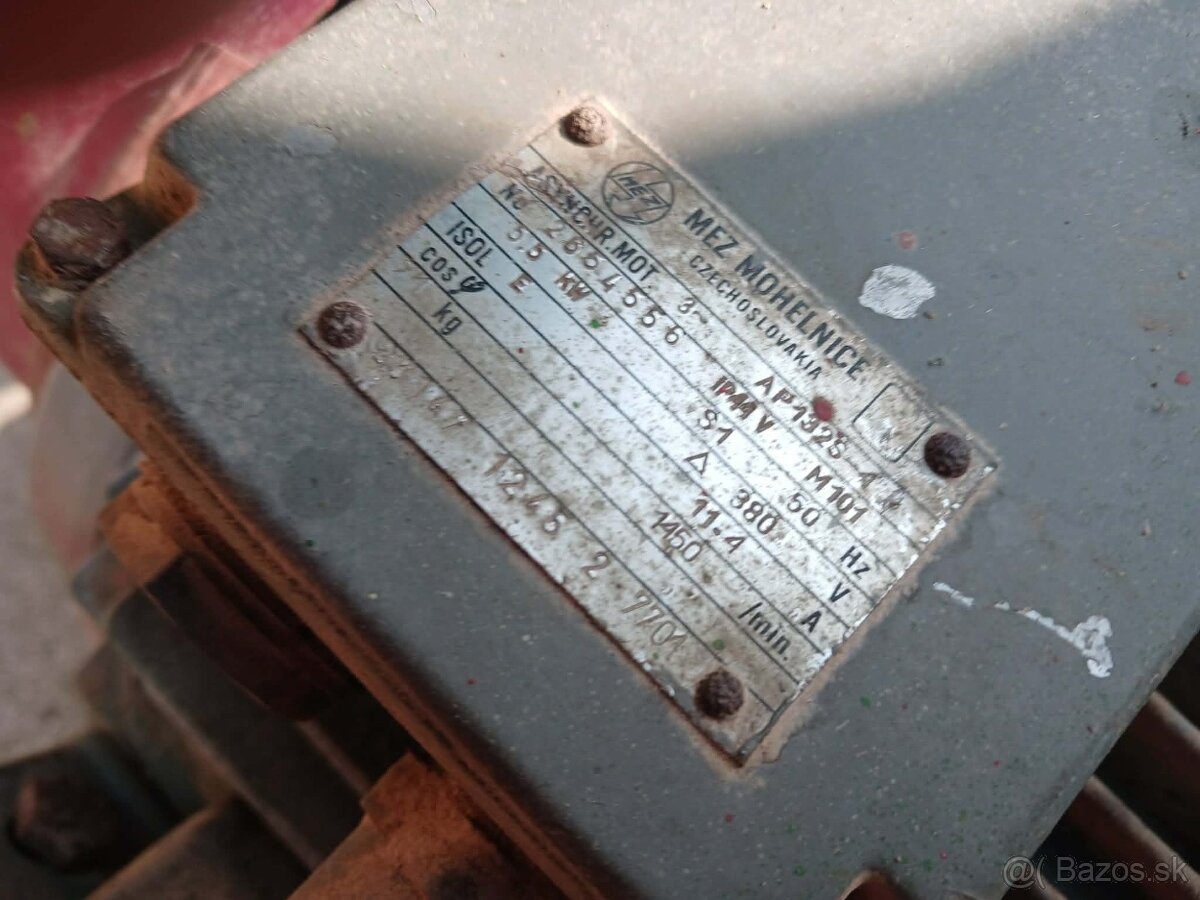 Cirkulár so stolom - 6