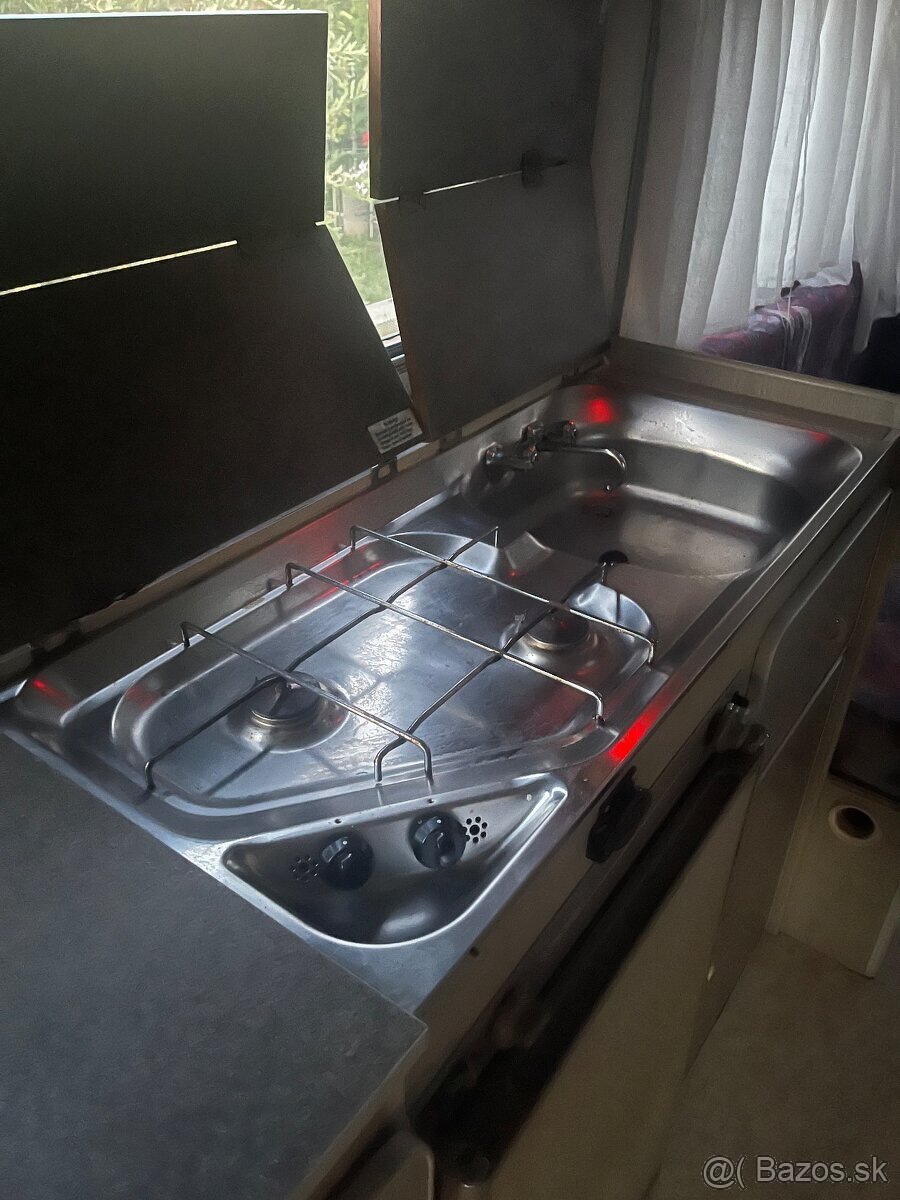 Predám autokaravan Ford - 6