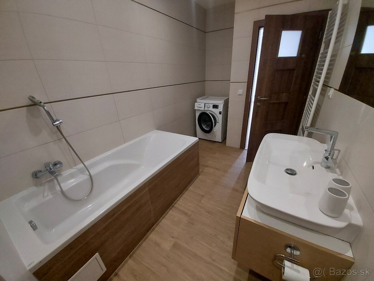 Trojizbový byt s najkrajším výhľadom v Banskej Bystrici - 6