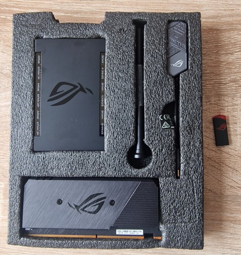 asus rog crosshair VIII EXTREME x570 + ryzen 7 5700g - 6