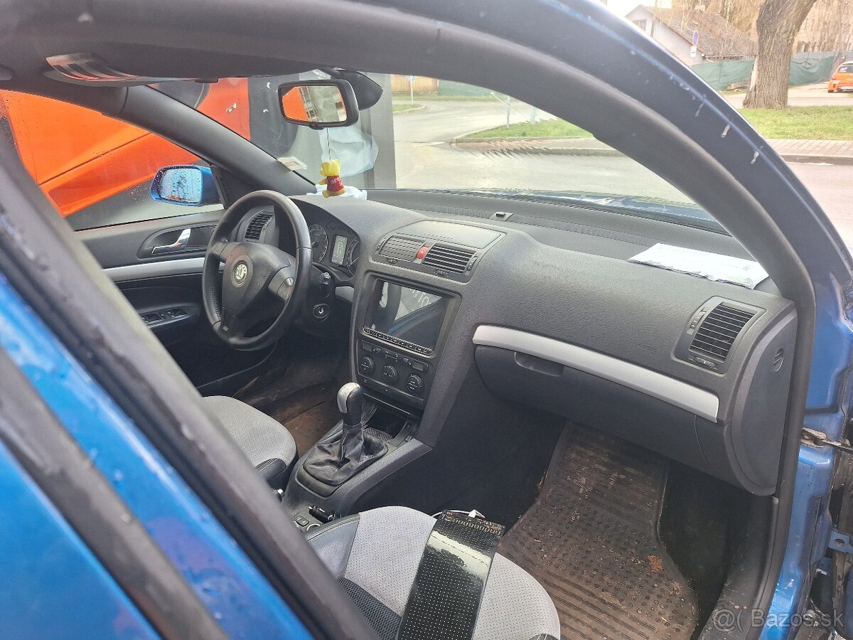 Škoda octavia 2 Rs - 6