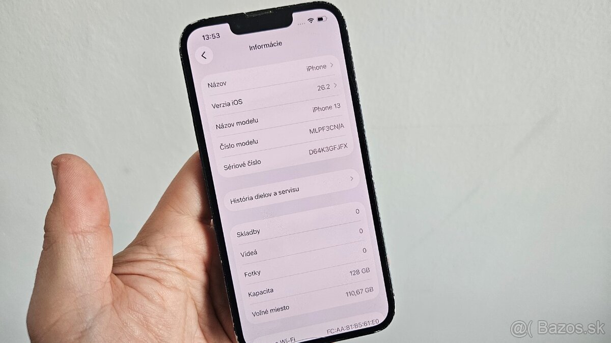 Škaredší Apple iPhone 13 tmavý 128GB - 6