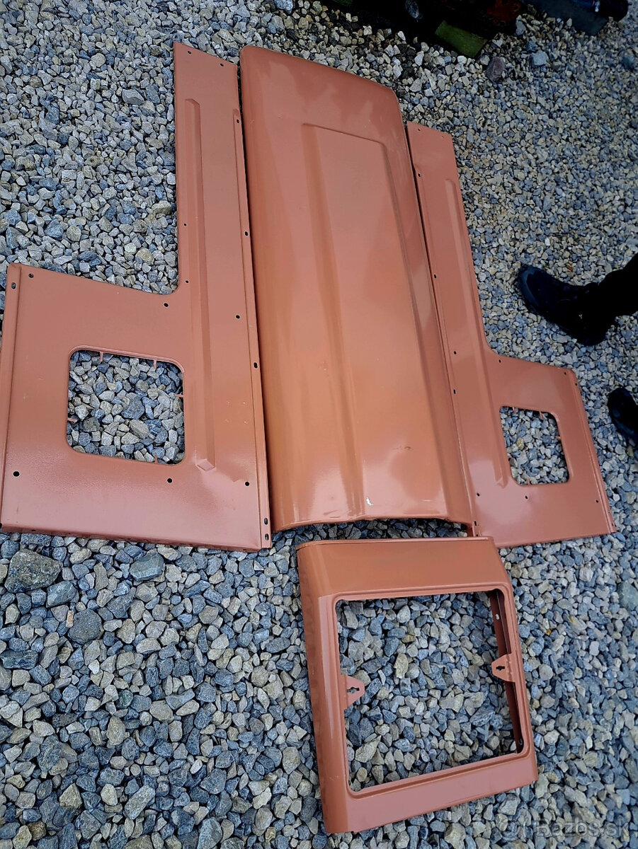 Predam kompletnu kapotaz traktor Zetor - 6