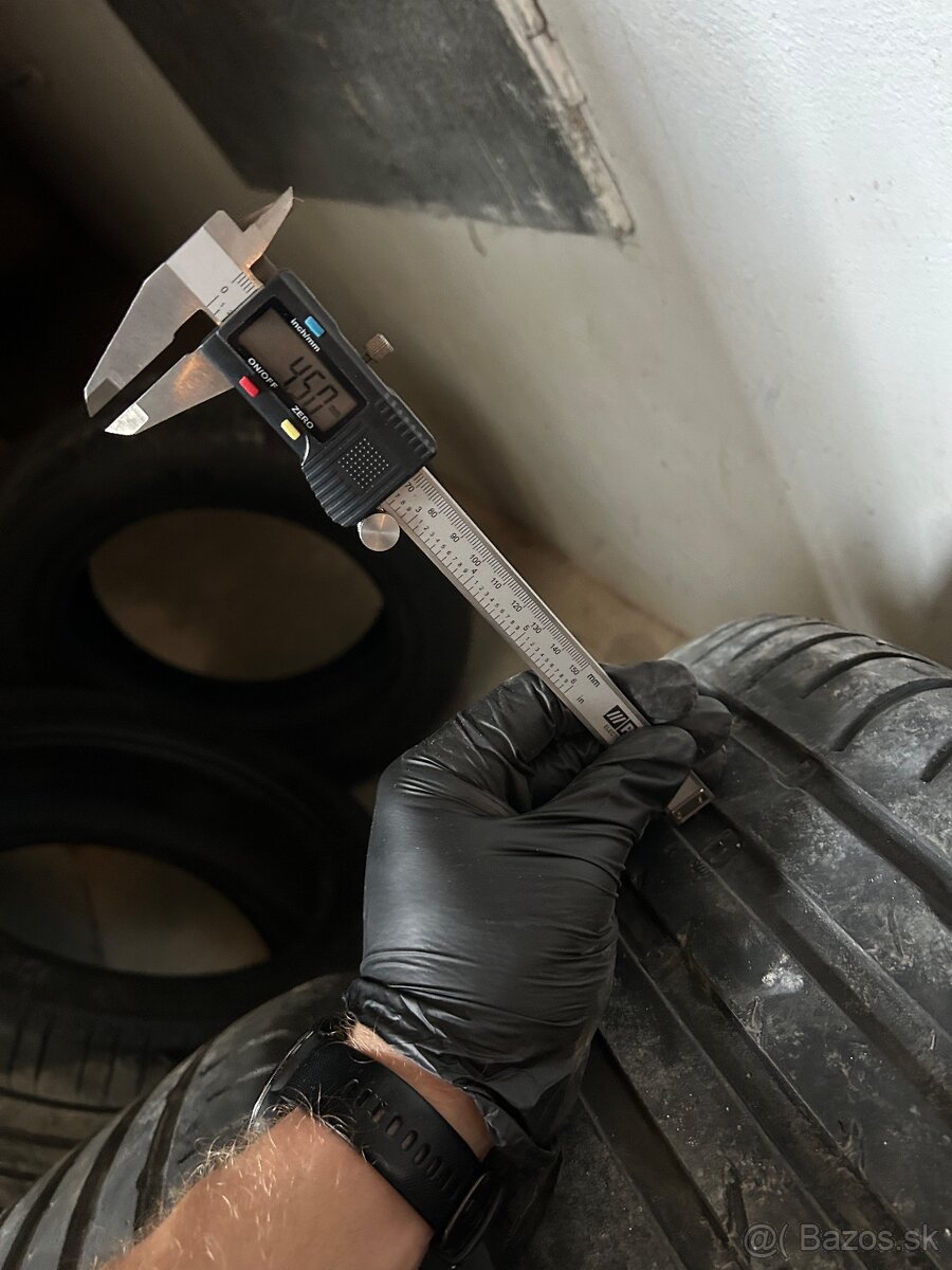 Letné pneumatiky 235/40/ZR18 - 6