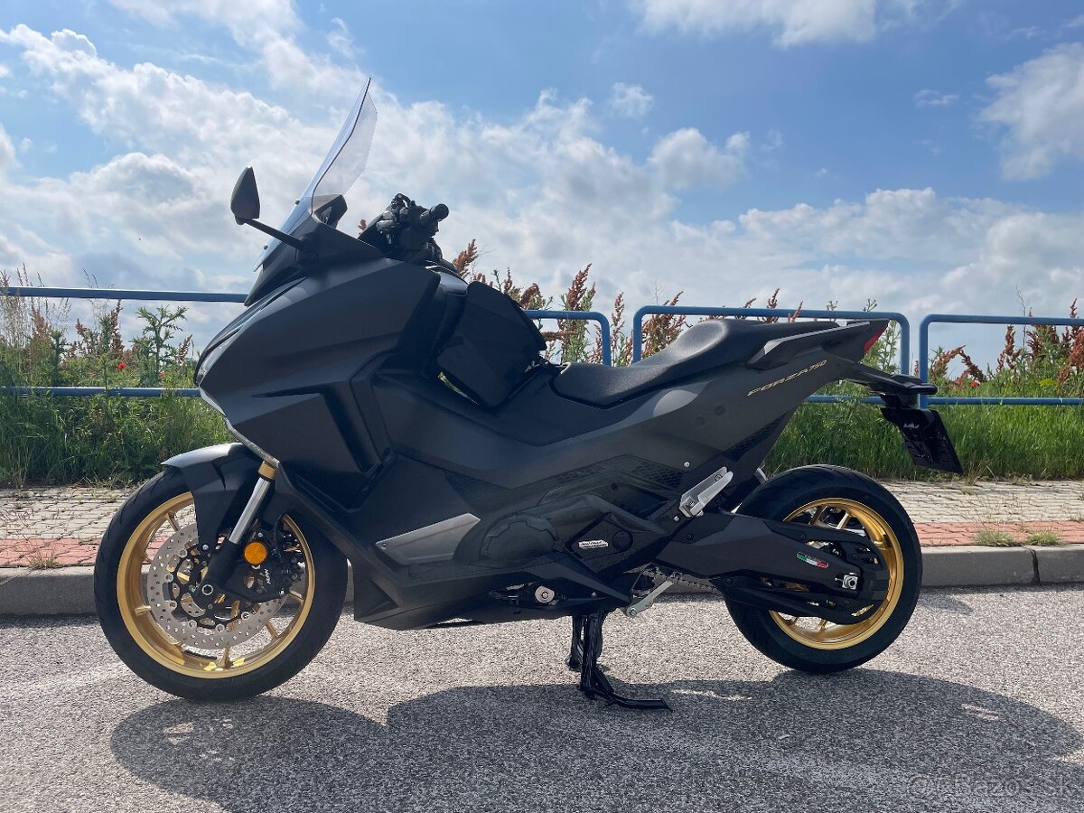 Honda Forza 750, 2024, 3400km - 6