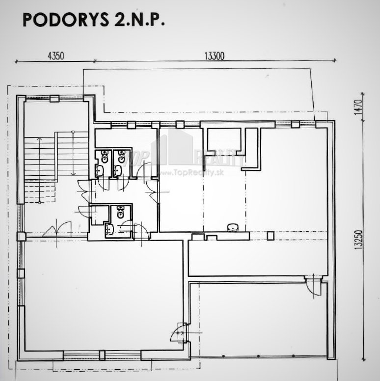 NA PRENÁJOM obchodný priestor s terasou v PUKANCI - 6