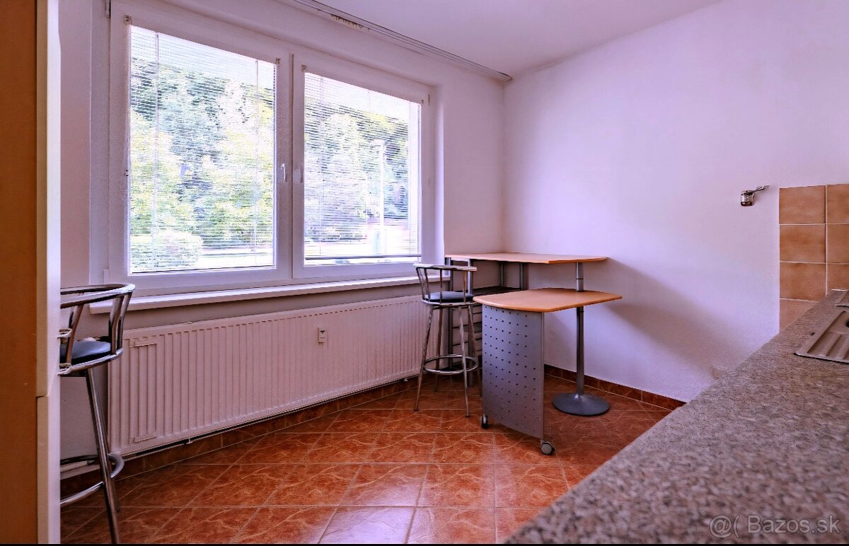 Pekný a útulný byt s balkónom Trenčianske Teplice, Trenčín - 6