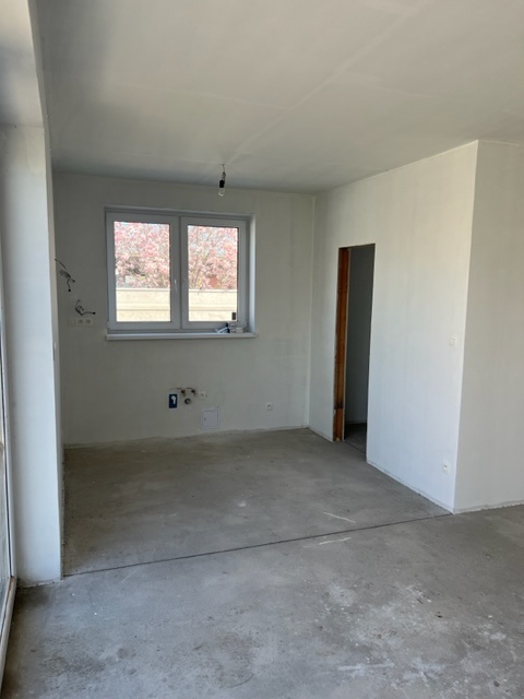 Predaj NOVOSTAVBY 5 izb. rodinných domov v štádiu holodomu - 6