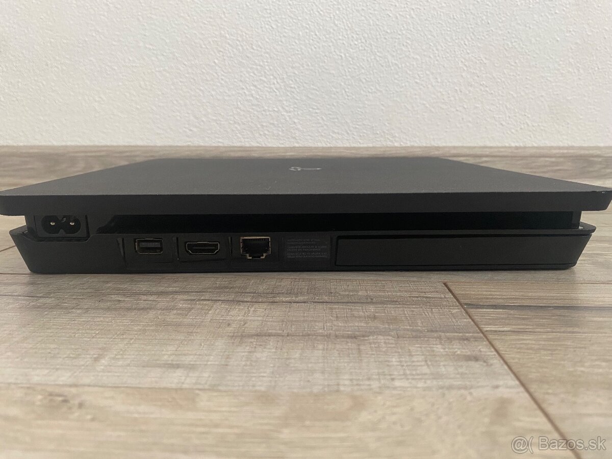 PlayStation 4 Slim 500 GB - 6