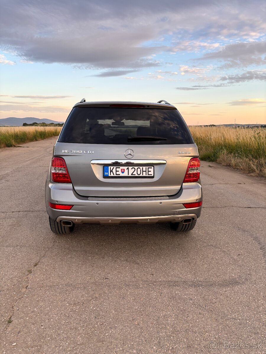 Mercedes ML 300 CDI - 6
