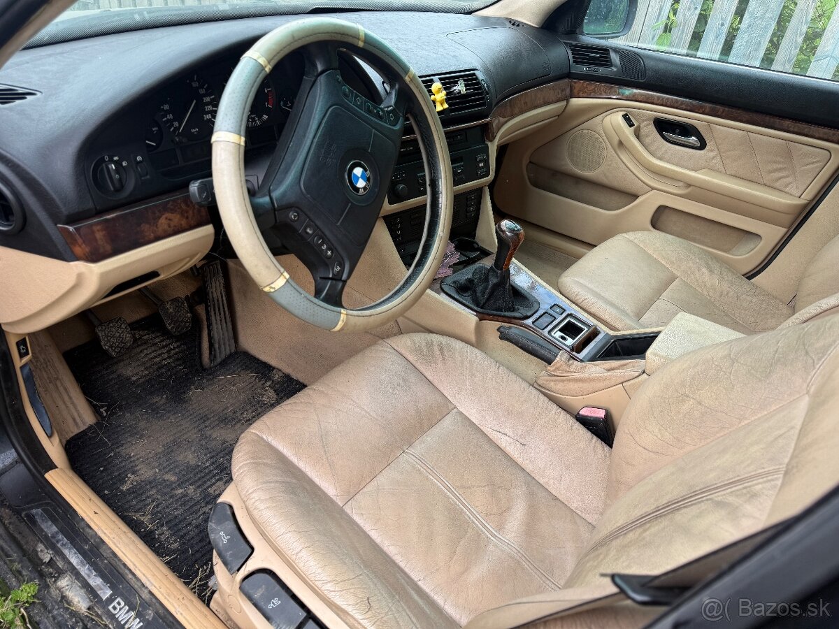 bmw v celku na suciastky e39 523i, 2000 - 6