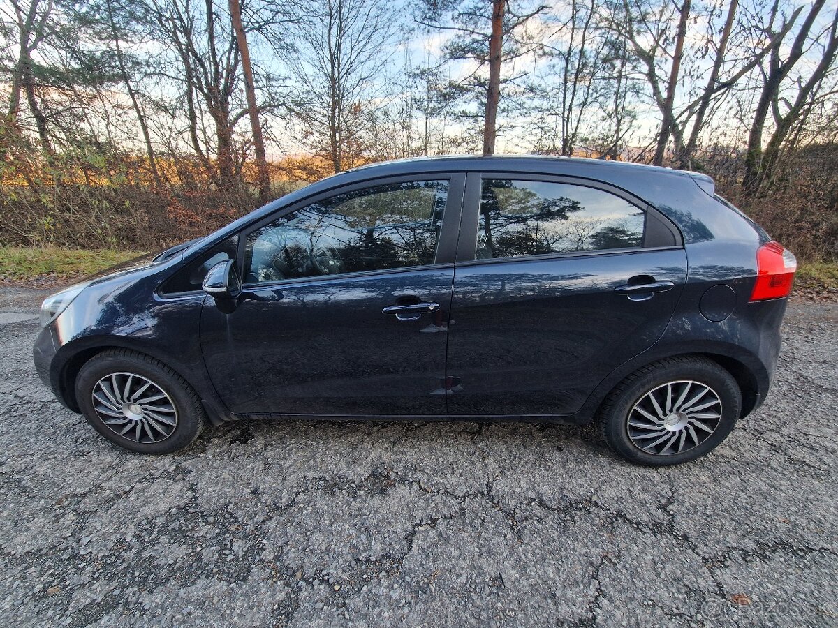 Kia rio 1.4i - 6