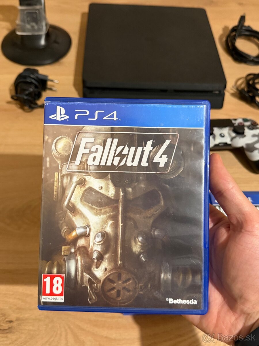 Sony PlayStation 4 Slim 1TB + ovládače a hry - 6