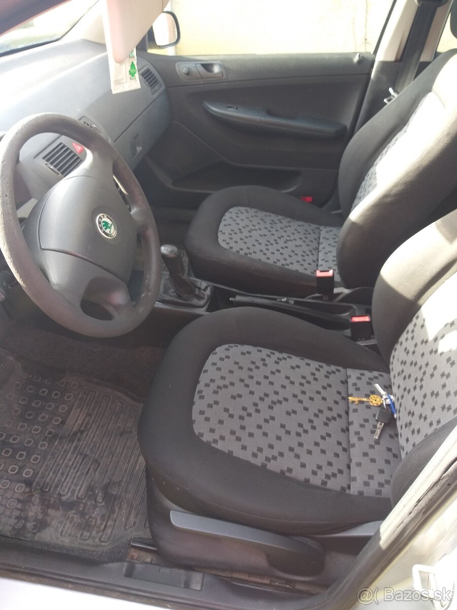 Škoda Fabia Sedan benzín + plyn (LPG) - 6