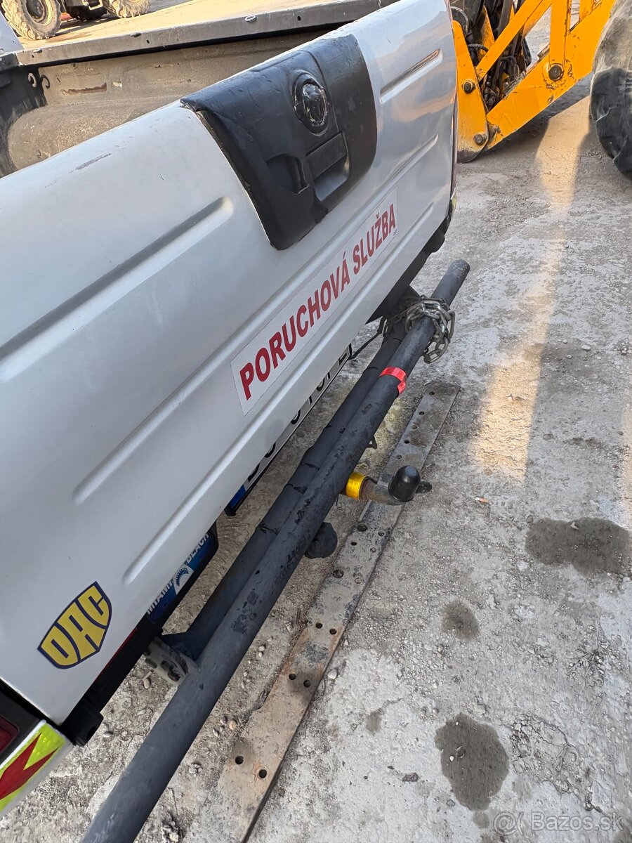 Nissan Pick up 2.5 td - 6