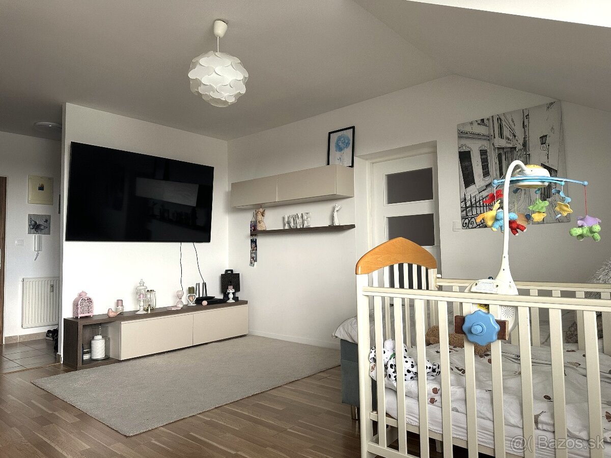 Priestranný 2 izb. byt - 6