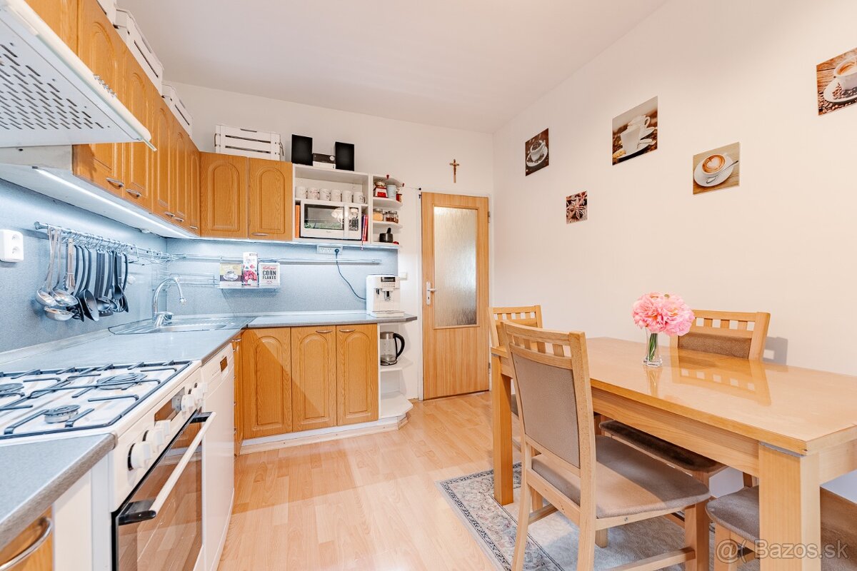 Na predaj | 3 izbový byt 71,86 m² s loggiou - Znievska - 6