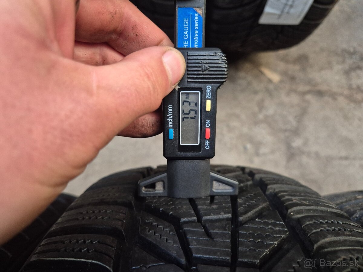 215/60 r17 zimné 4 ks HANKOOK dezén 8,9 - 7,5 mm DOT2023 - 6