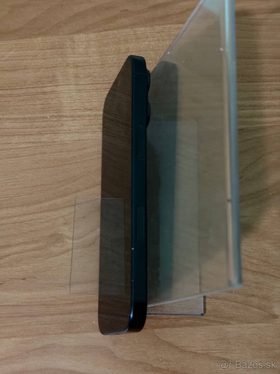 PREDANÉ Dobrý deň Ponúkam na predaj iPhone 16 Pro 128GB - 6