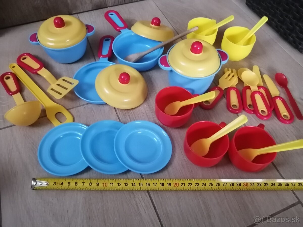 Kuchynský riad, sporák, náradie do kuchynky, na varenie - 6