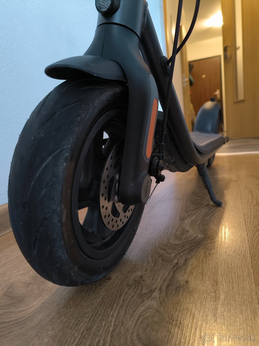 Predám elektrickú kolobežku Segway Ninebot F2 E - 6