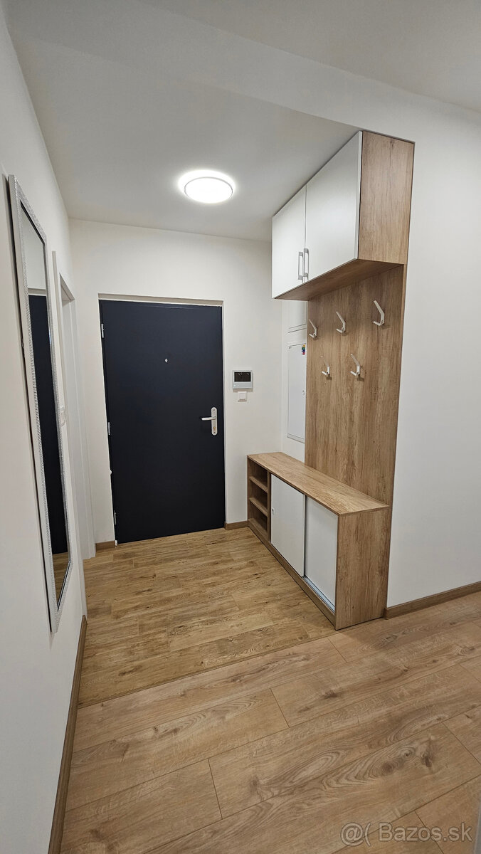 Prenájom nového 2 izbového bytu v centre - 6