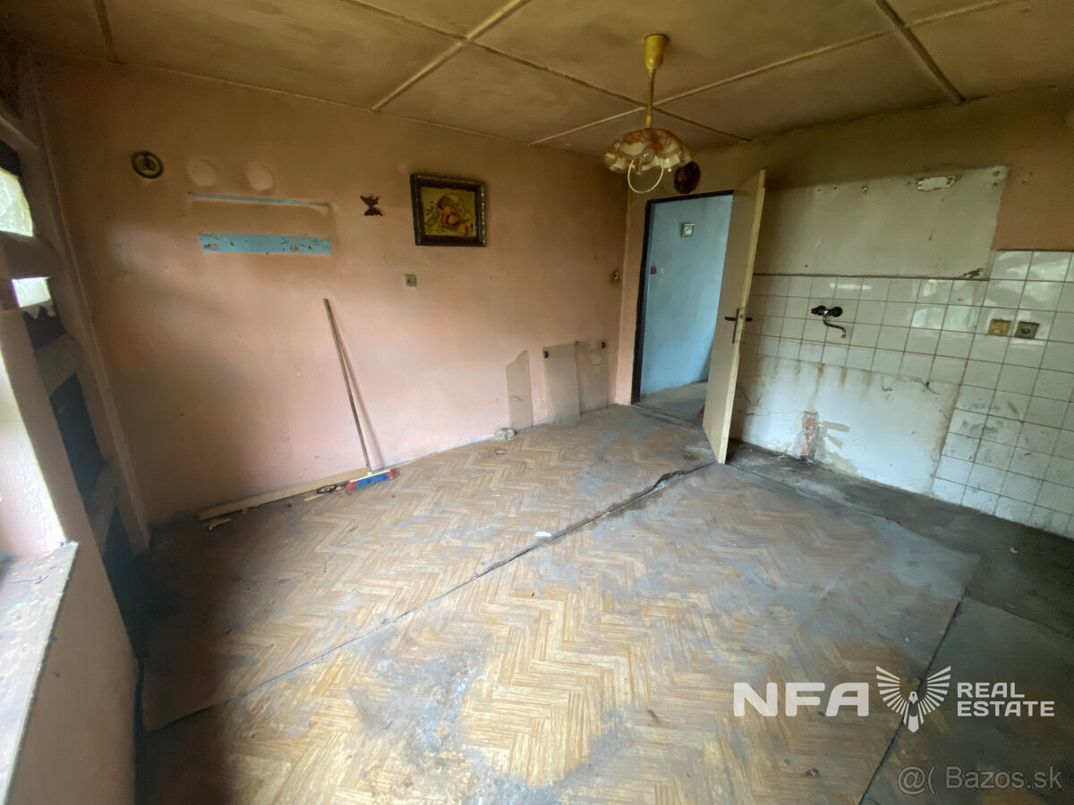 Chatka v obci Zlatno pri Poltári - 6