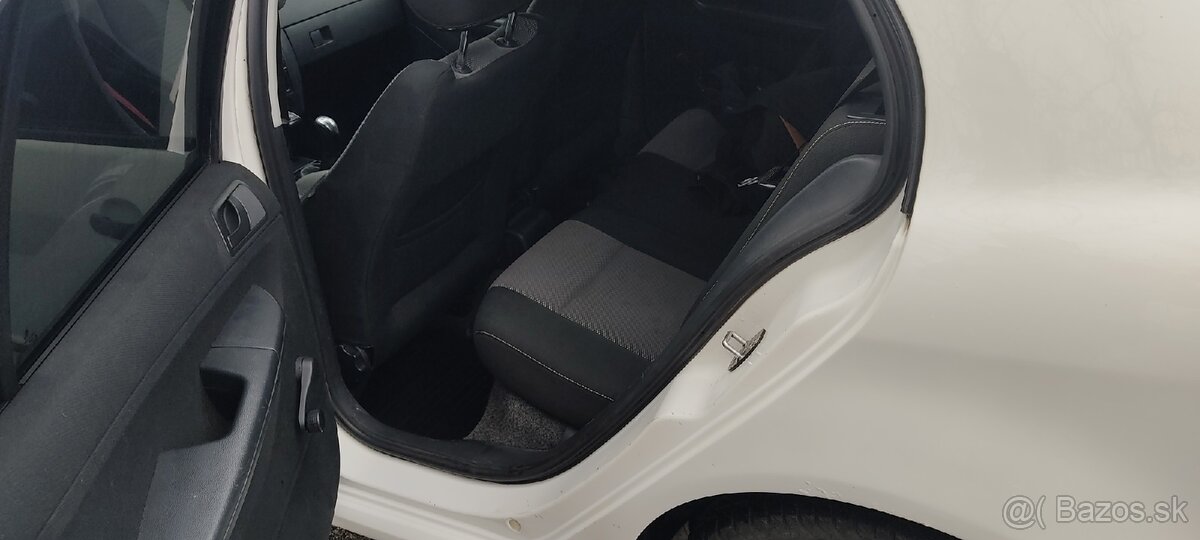 Škoda Fabia 1.2 HTP 2006 motor ide na 2 valcoh - 6