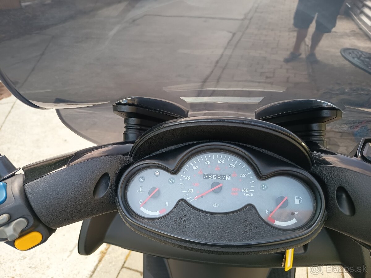 Scooter Yamaha 125 - 6