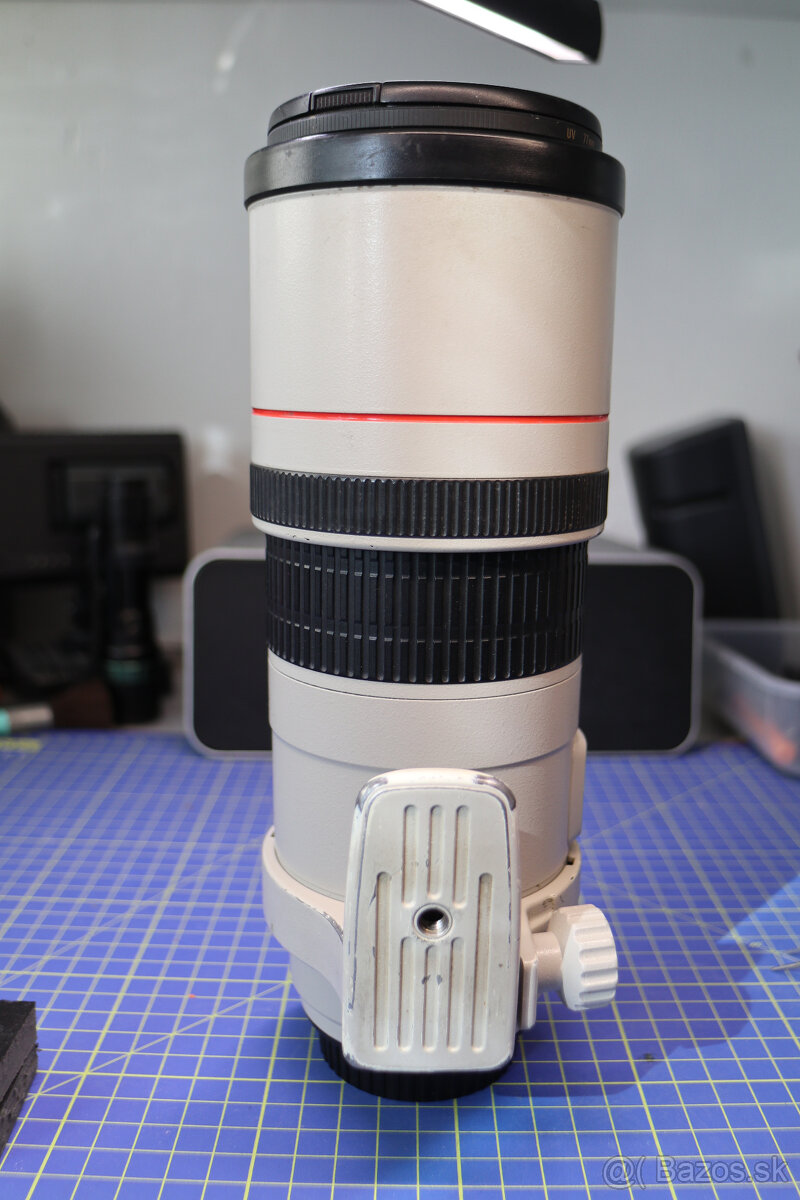 Predám Canon 300 mm - 6