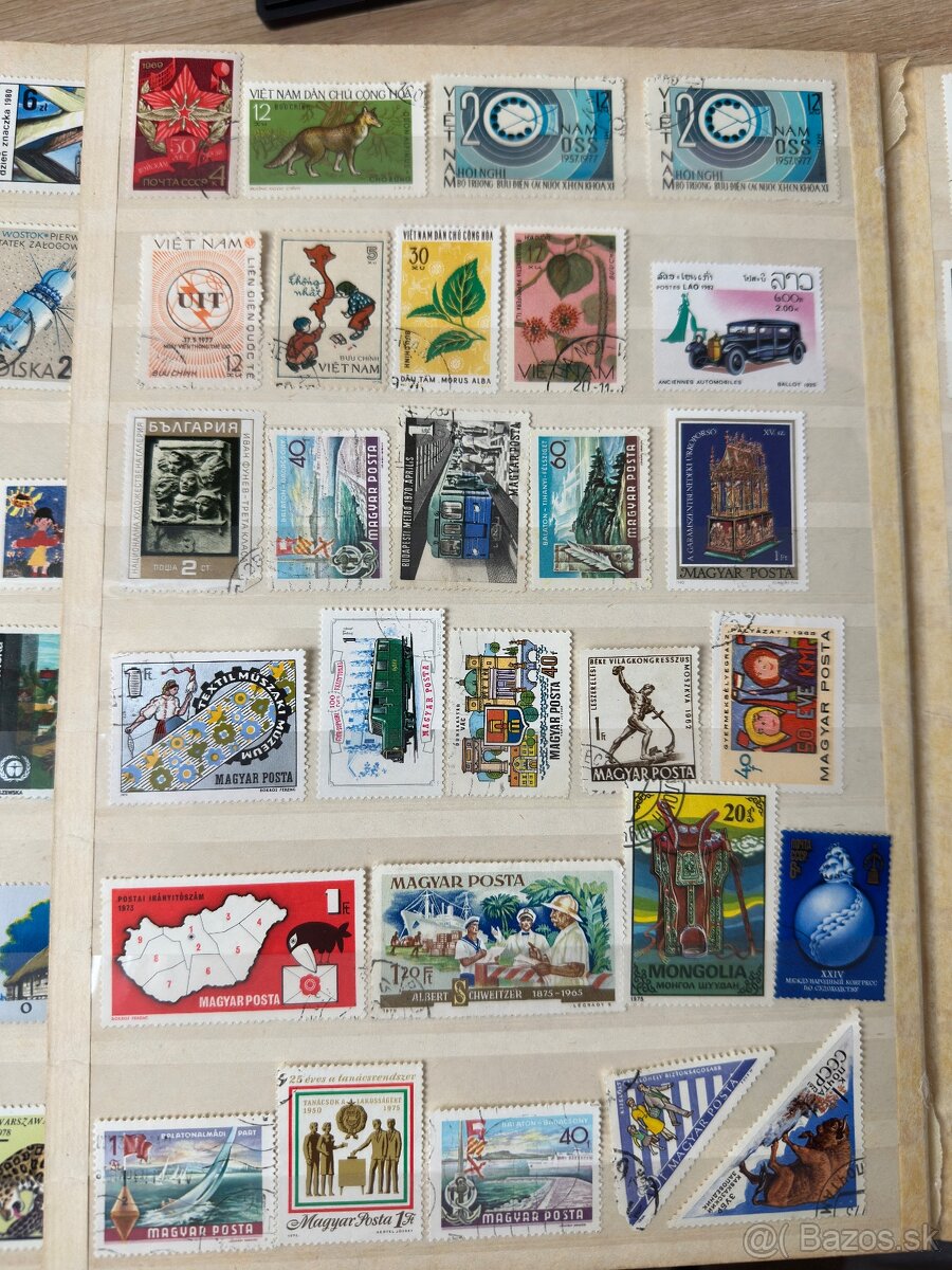 2 albumy poštových známok - 6