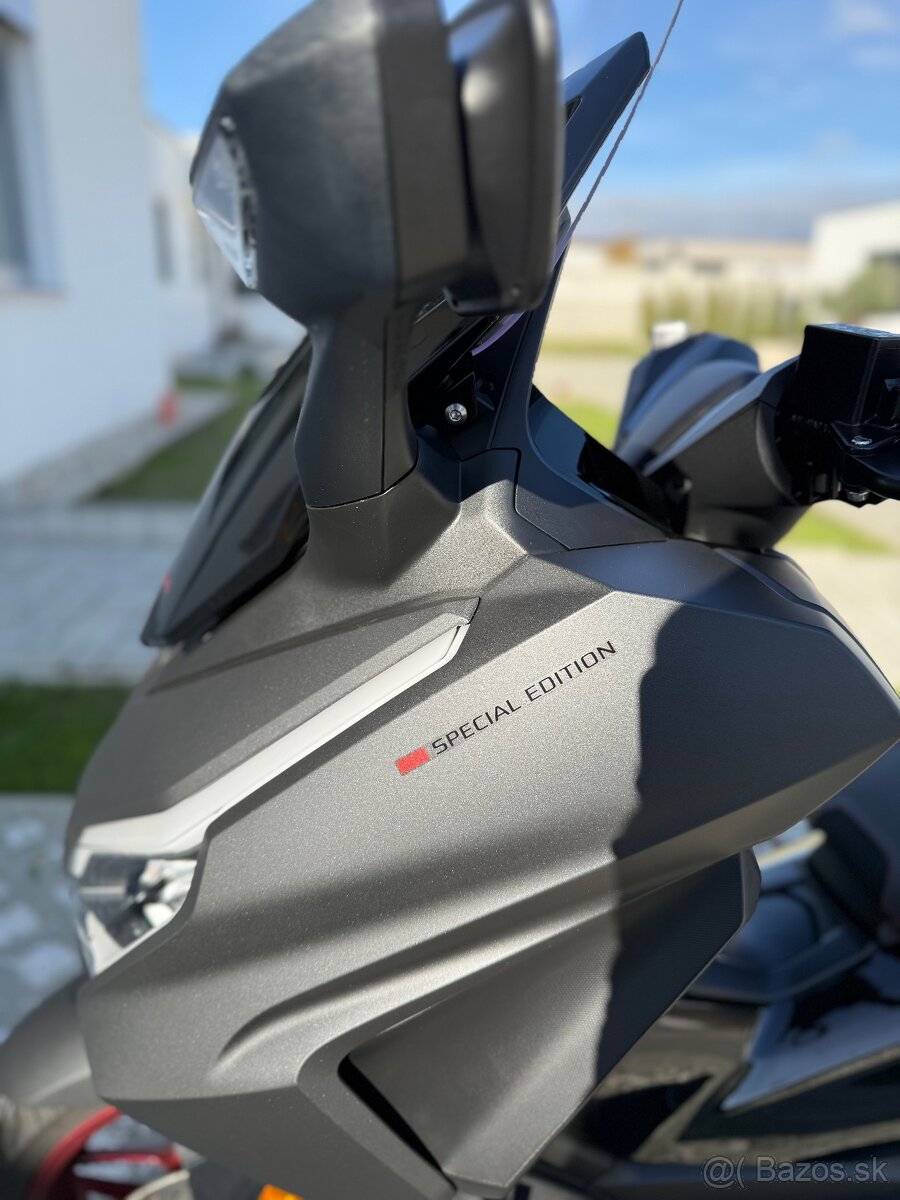 Honda Forza 125 SE - 6