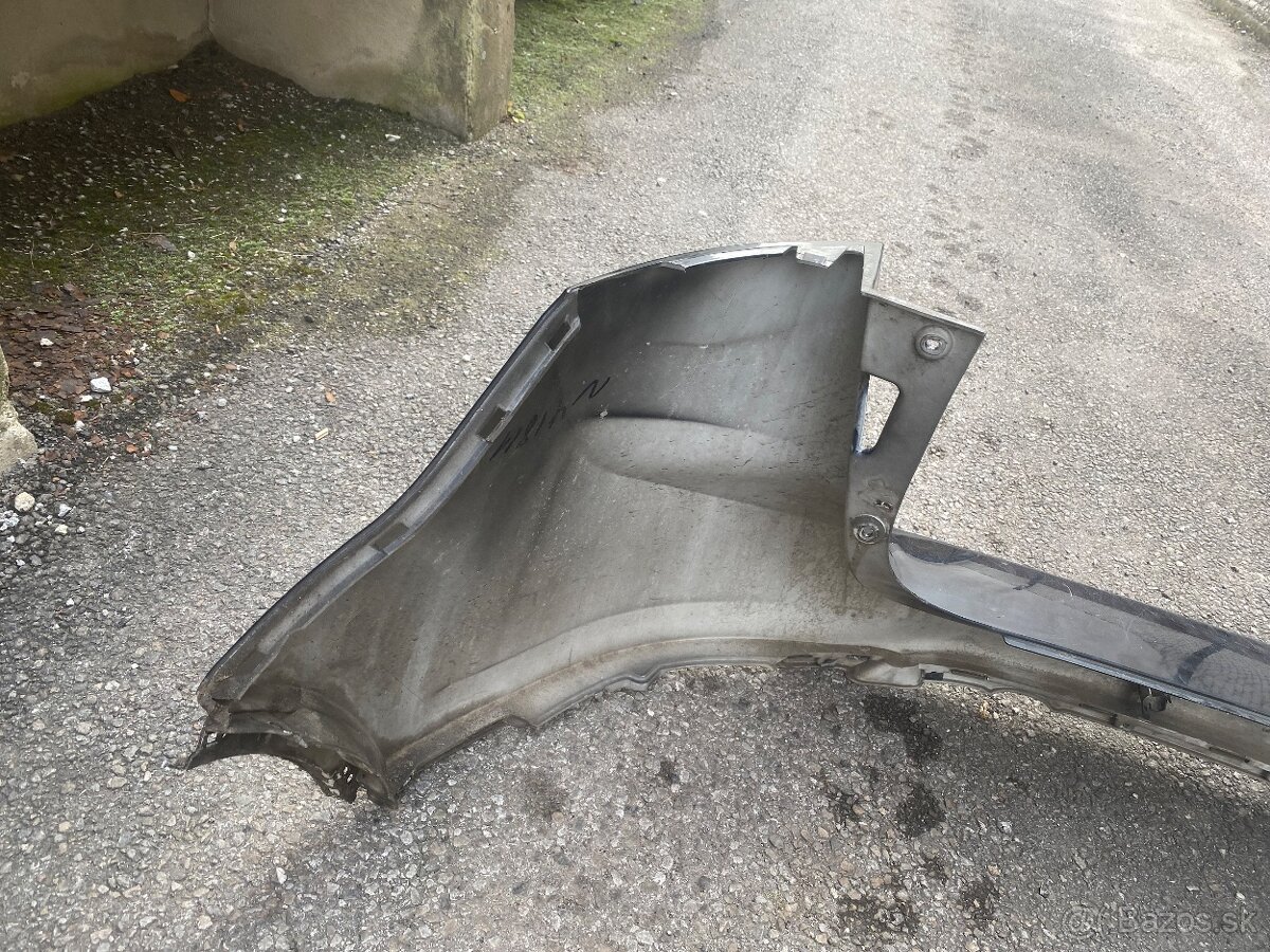 Ford Kuga 1 zadny naraznik - 6