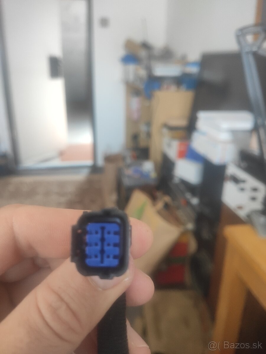 Predam kameru, tlacitko a osvetlenie - 6