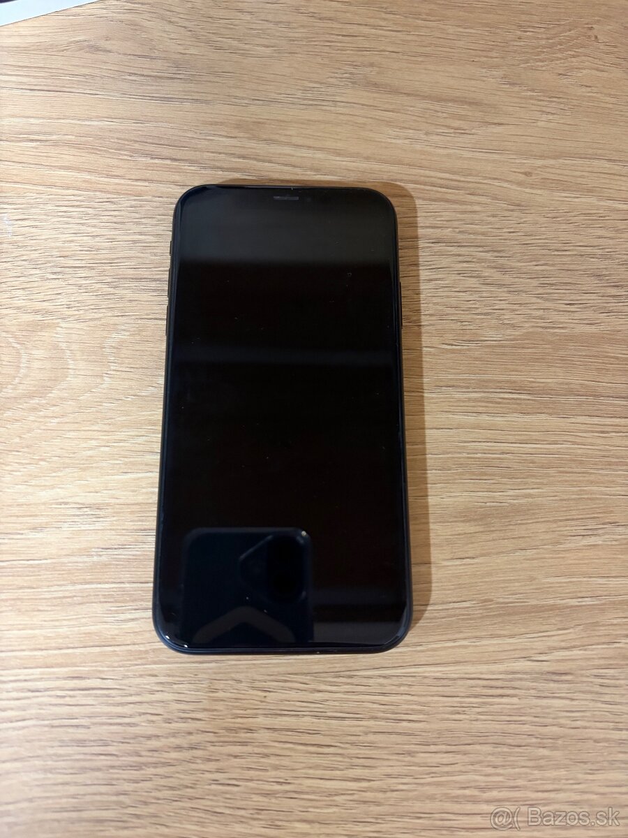 Predám iPhone XR 128 GB - 6