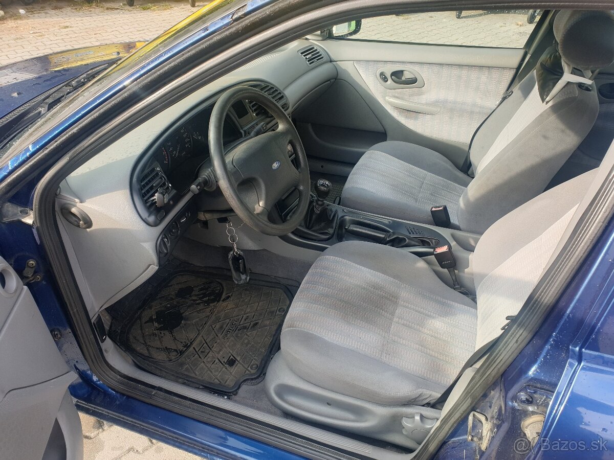 Ford Mondeo mk1 1.8 benzín - 6